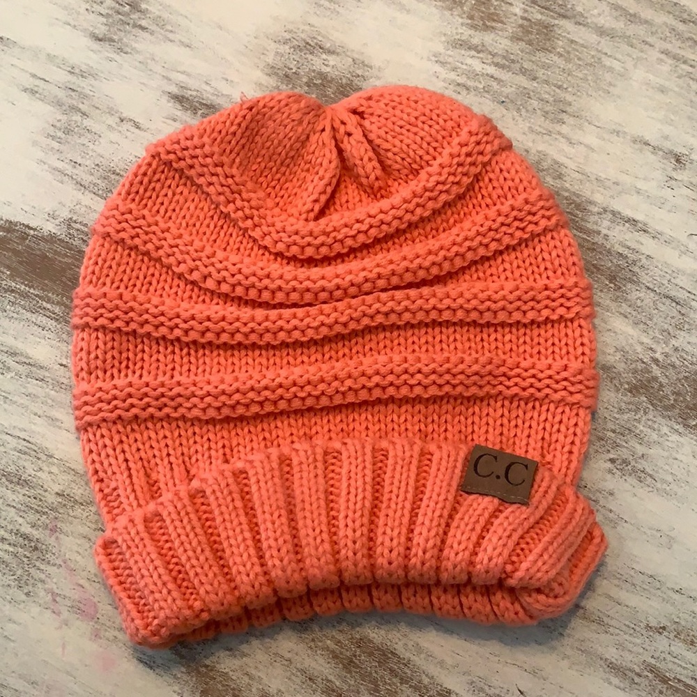 CC oversized beanie, coral